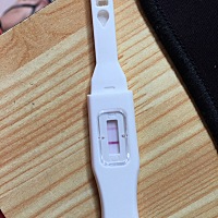 朋友们上个月10来大姨妈，这个月现在都没来，这是中奖了吗？