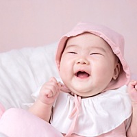 我的女孩儿三个月啦🎉 谢谢你做我的女儿😘 很荣幸做你的妈咪👩‍❤️‍👩💕