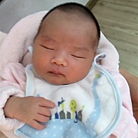 给有宝宝晚上睡觉，没有感冒，但是喉咙里呼噜呼噜的像有痰一样，其他宝妈家的宝贝也有类似的情况！求分...