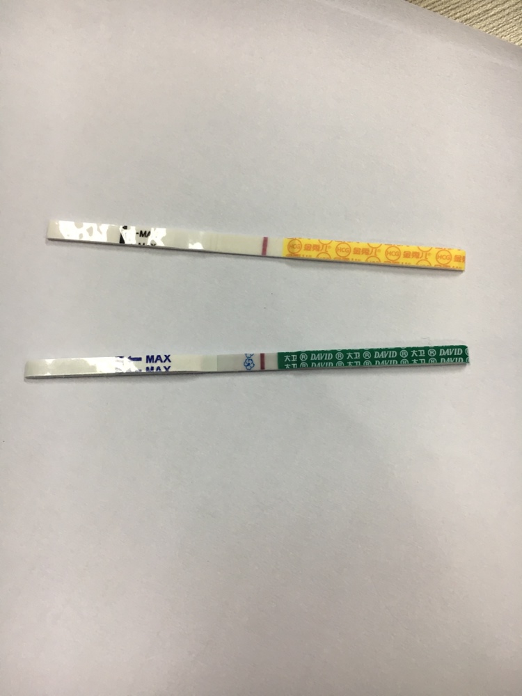 今天早上测的，大卫有印，金秀儿却没有了😔