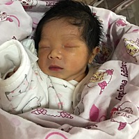 最有特色的就是头发啦~ 男宝 顺产 有侧切😢😢😢 这种痛 无法形容…………