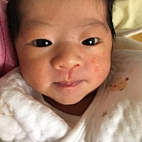 好烦，孩子一个月了还没长斤两，每天也吃奶，也拉屎，昨天去检查一点都没长， 😭，黄疸还高13.8，也不...