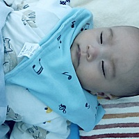 你真的太像个女孩子了哈哈哈