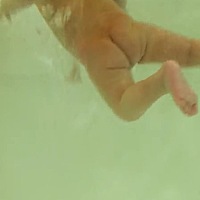 做完月子后，连续一星期晚上闹腾不睡觉，今天白天带你运动，看看晚上效果好不好