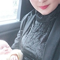月子20天，肚子基本上已经平坦了，就是颜色不大好看，妊娠线还跟明显，想问问各位宝妈你们肚子都是多久...