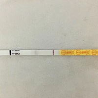 排卵第8天。今天测了下金秀儿干了用手电筒照了下有水印不知道是自带的么，第一次用，拍照跟肉眼看不出的