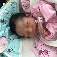 卸货啦，怀孕期间所有看到我的人都说我怀的是男孩，结果真的收获一枚小乔治哈哈。唉，生孩子的经历真的...