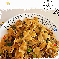 简直不想谈备孕这个事情了，给大家看我中西结合的蝴蝶面，趁我老公不在家的时候，专门煮好吃的