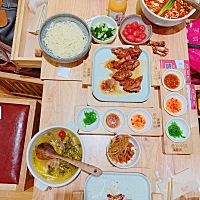 补充一下胶原蛋白。。。哈哈哈