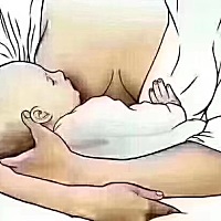 🎀哺乳分享🎀 不正确哺乳造成乳头皲裂，妈妈会非常的痛苦，衔乳的正确方法，“喂奶”不是“喂乳头”...