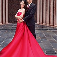 2008年我们初中毕业， 2018我们奉子成婚！ 结婚三个月后宝宝出生了，从二人世界变成三人组合了，老公一...