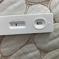 4月1号来大姨妈，4月14号左右各有一个卵子 晚上安排同房 今天23号 忍不住测了一下 结果心里有点凉凉的 ...