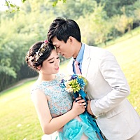 2013年相识，2015年结婚～爱你😍最懂我的你！执子之手 与子偕老。 现在的我背井离乡，陪着你一起创业...