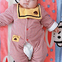从5.6斤长成17斤的胖小子