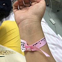 今天40➕5了，还没入盆，明天刨了，好紧张！加油💪希望我们都一切顺利！明天就能见面啦！爱你😘