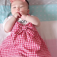 我家小可爱 马上三个月咯 大家觉得李一茹这个名字好听吗？我想用这个依 可是出生证明上用成这个一了 不...