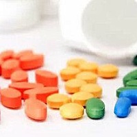 促排卵药物不可长期使用         月经稀发、闭经会直接导致不排卵，所以，如果想让排卵正常就要采用促排...