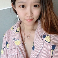 有没有同款宝妈，宝宝不直接吃，每顿都用吸奶器吸出来的，怎么能让宝宝直接吃呢，胸都吸破了，不过...