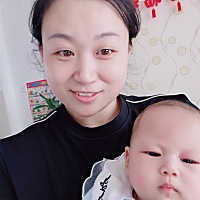 我的小公举100喽！妈妈愿你健康平安开心快乐的长大😘😘😘