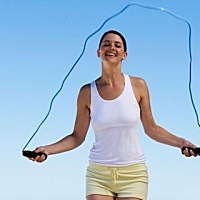 哪些办法可以促进排卵？ 大部分的育龄妇女每个月经周期都仅仅只能排出一颗卵子，但是排卵有困难的女性，...