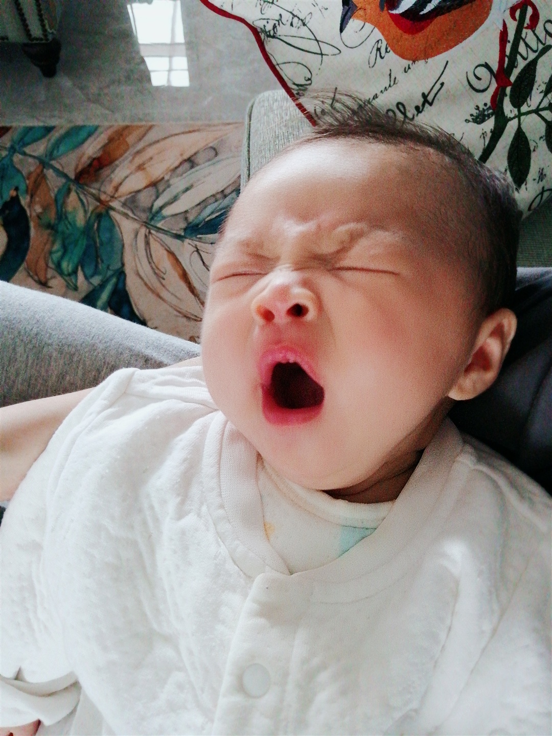 哎呀妈吖，我也很困啊