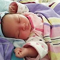 晚上睡不着，白天醒不了，睡倒瞌睡滴娃儿。