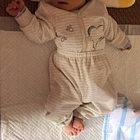 孕前94斤，生孩子那天称118斤。坐月子21天，昨晚称99斤。整个孕期胖了24斤，还没出月已经少了19斤，下三...