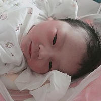 报喜啦！5.1我的小棉袄出来啦！6.5斤！！！好可爱*^o^*进产房半个钟就生出来了哈哈！虽然宫缩很痛苦。看...