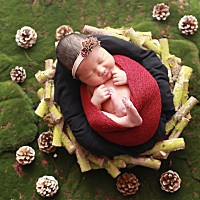 闺女9天的时候拍的，美美的