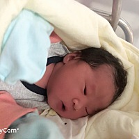 5月1号23点58分终于顺产我的小猪女宝宝，母女平安，感谢🙏