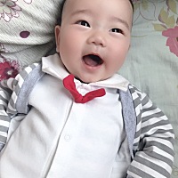 猜猜我家宝贝多大啦，嘻嘻😁