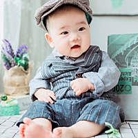 我儿子的百天照片，超级爱笑宝宝👶
