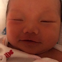 第一胎，我和老公想享受宝宝出生那一刻带给我们的惊喜，就一直强忍着没去验性别。生了個男宝宝，我...