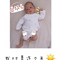 愿你，冬来温雪，夏来赏荷，春煮清茶，秋着布衣，四季就是前路，生活即是江湖。