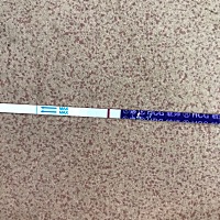 这个算不算有印 看的眼都瞎了 末次月经4月5号 经期一个礼拜左右 25 26号左右排卵 月经推迟5天 今天早上...