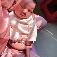 现在最大的幸福就是看着你一天天的长大🤱🏻