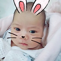 小孩睡觉老是一惊一惊的，抱着睡，就睡得香，放在床上就很容易醒，是没安全感吗？请问一下大家做月子一...