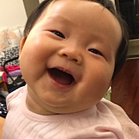 一天让我心萌化无数次，我的妞，谢谢你来到妈妈身边