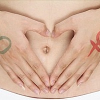 经期乳房突然疼痛怎么回事？ 对于女性朋友而言，如果在经期发现乳房疼痛，可能与内分泌失调有关系。一般...