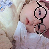 今天已经是刨腹产第三十六天了，刀口外面的痂都掉的差不多了，竟然发现肚脐下方的刀口位置硬硬的？有没...