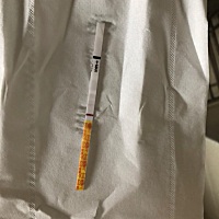 4月21日末次月经，还有5天大姨妈，今天金秀儿测出一条浅浅的线，怕诈胡