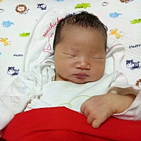 我的小棉袄出生了，2019.5.10，6.4斤，整个过程疼了11个小时才出来，要了老命了，整整一天都没有哭，看...