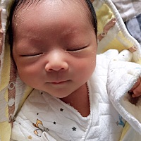 小核桃第12天了！！！我想说找月嫂是对的，做饭好吃，照顾得还到位