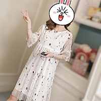 早起！我要当潮妈，生了娃也想做个小仙女🤣🤣 你是吗？怀孕期间就穿的衣服，现在小家伙蹭蹭要吃的时...