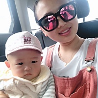 时间过得真快，宝宝一晃快5个月了，天天带你累并快乐着😌 好了，准备发个圈的，宝宝拉屎了，我得去把...