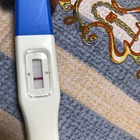 有人看出一天若隐若现的线吗？我是要眼花了，还是自己的幻觉