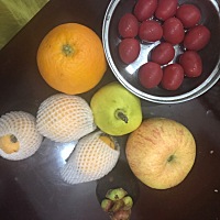 这是今天一天吃的水果，为什么别的孕妇都说好多，我已经控制量了呀，会太多吗？