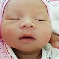 五月五号羊水破了，推迟了两天，在医院打了两天催产针，疼了两天，宫口没怎么开，b超检查孩子双肩偏大，...