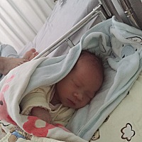 男宝5斤半，第三天，三维照还有点靠谱哈哈