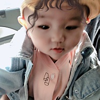 我们家开心，最近每天早晨起来 拍拍妈妈的肩膀，然后：麻麻 麻麻～把为娘的心都酥化了～宝宝，你是妈妈...